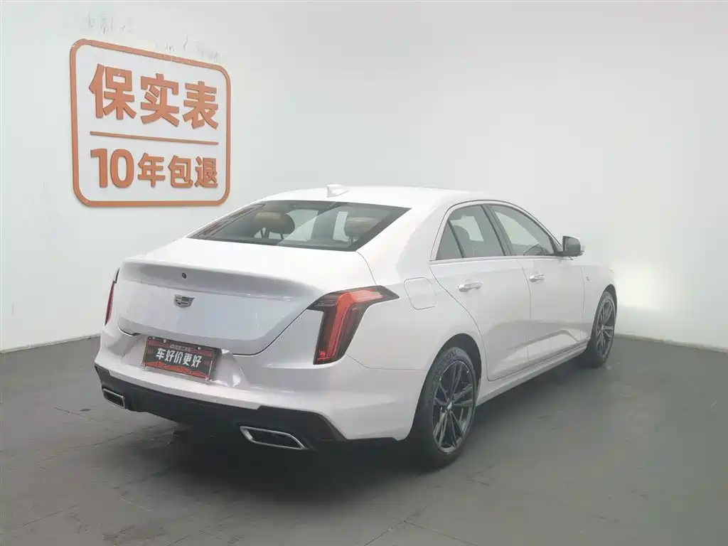 CADILLAC CT4