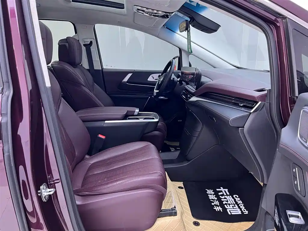 Buick Century 2023 2.0T 6-Seat World Edition фото 21