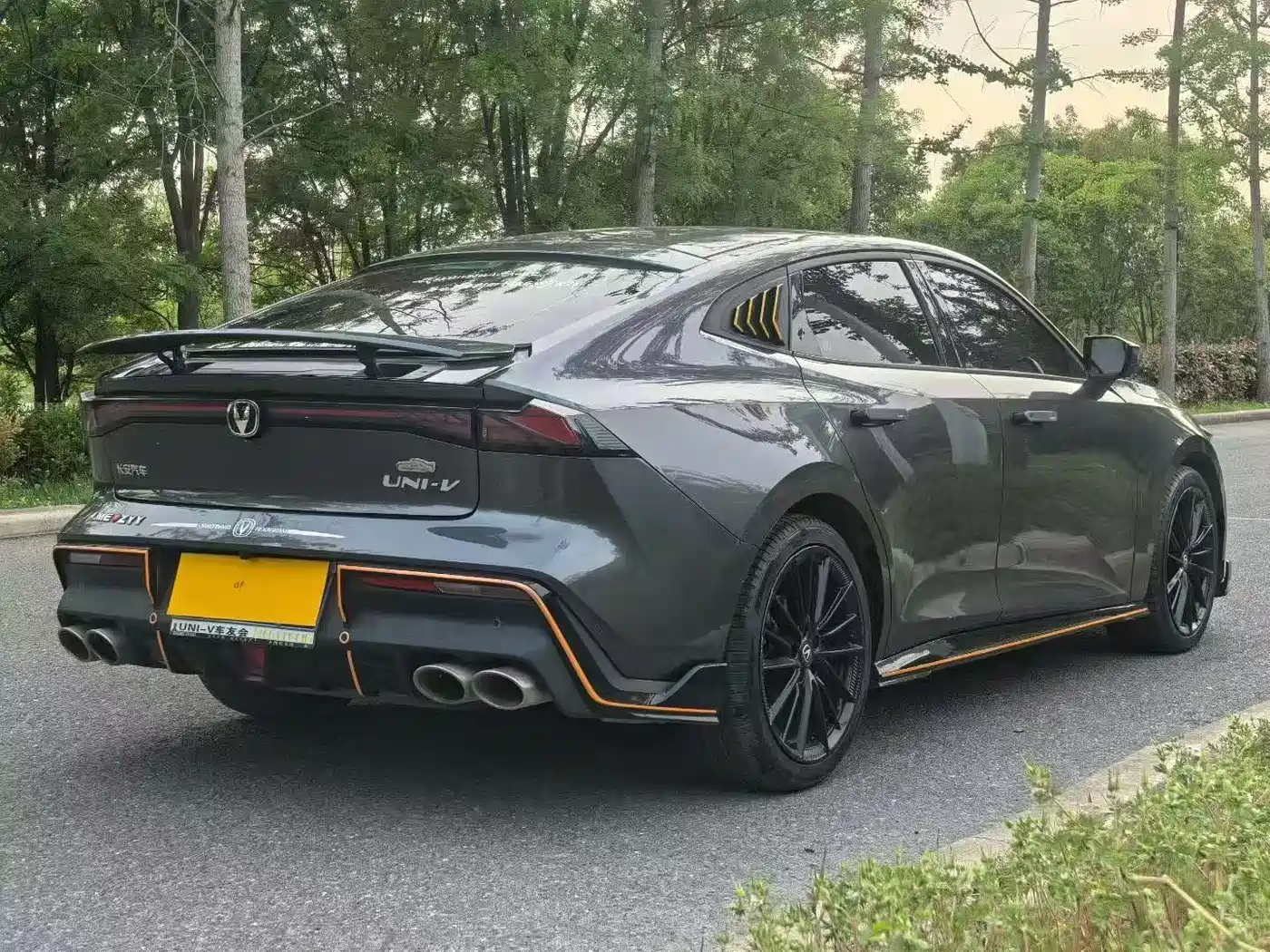 CHANGAN UNI-V