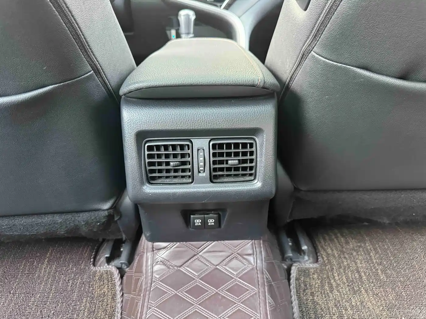 Toyota Camry 2019 2.5G Luxury (China V) фото 19