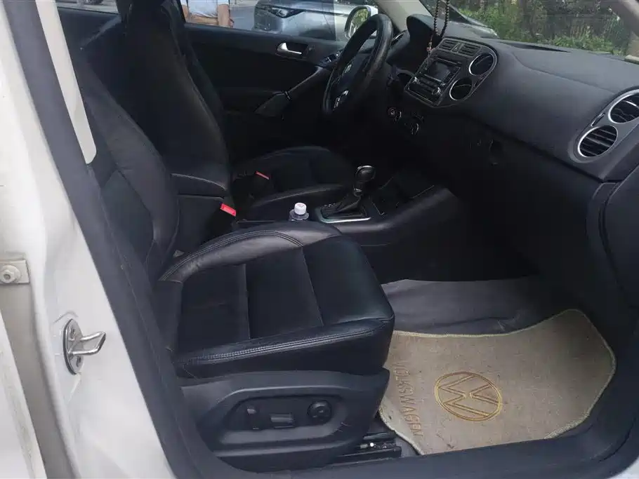 Volkswagen Tiguan 2012 1.8TSI Automatic 2WD Trend Edition фото 8