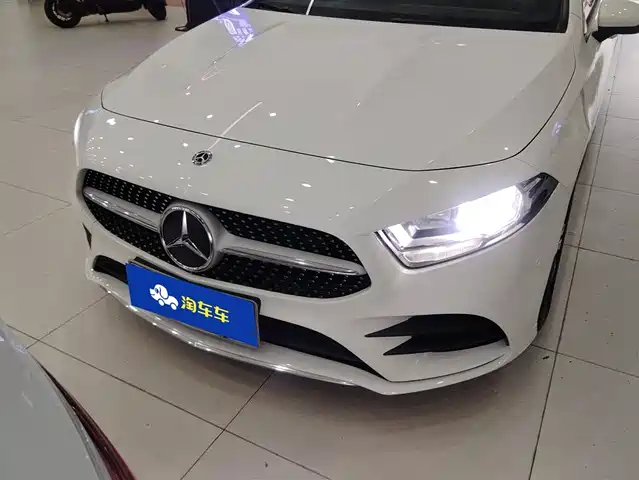 MERCEDES-BENZ A CLASS