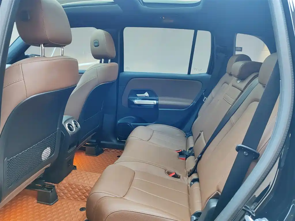Mercedes-Benz GLB 2023 GLB 220 Dynamic фото 8