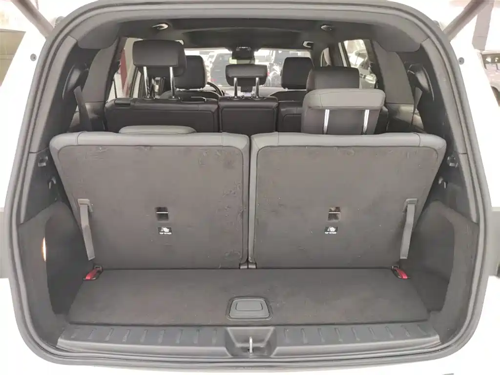 Mercedes-Benz GLB 2020 Facelift GLB 200 Style фото 32