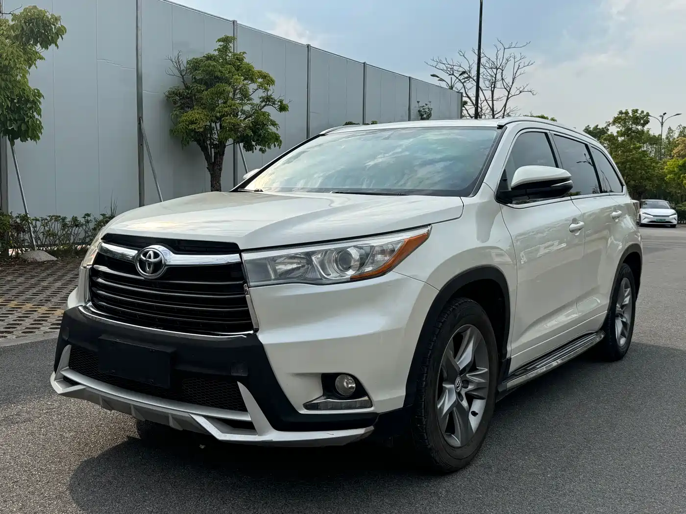 Toyota Highlander 2015 2.0T AWD Luxury Edition 7-seater фото 3