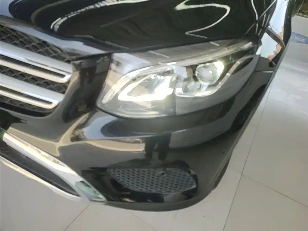 Mercedes-Benz GLC 2018 Facelift GLC 200 4MATIC фото 24