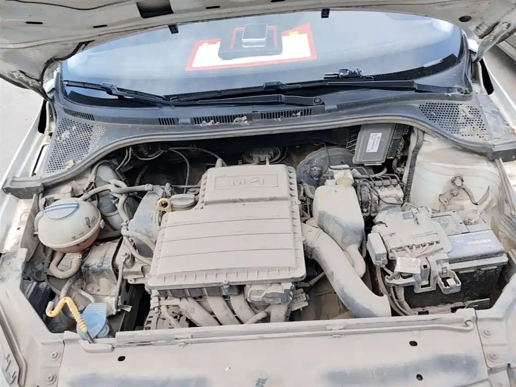 Volkswagen Santana 2016 1.6L Manual Trend Edition фото 20