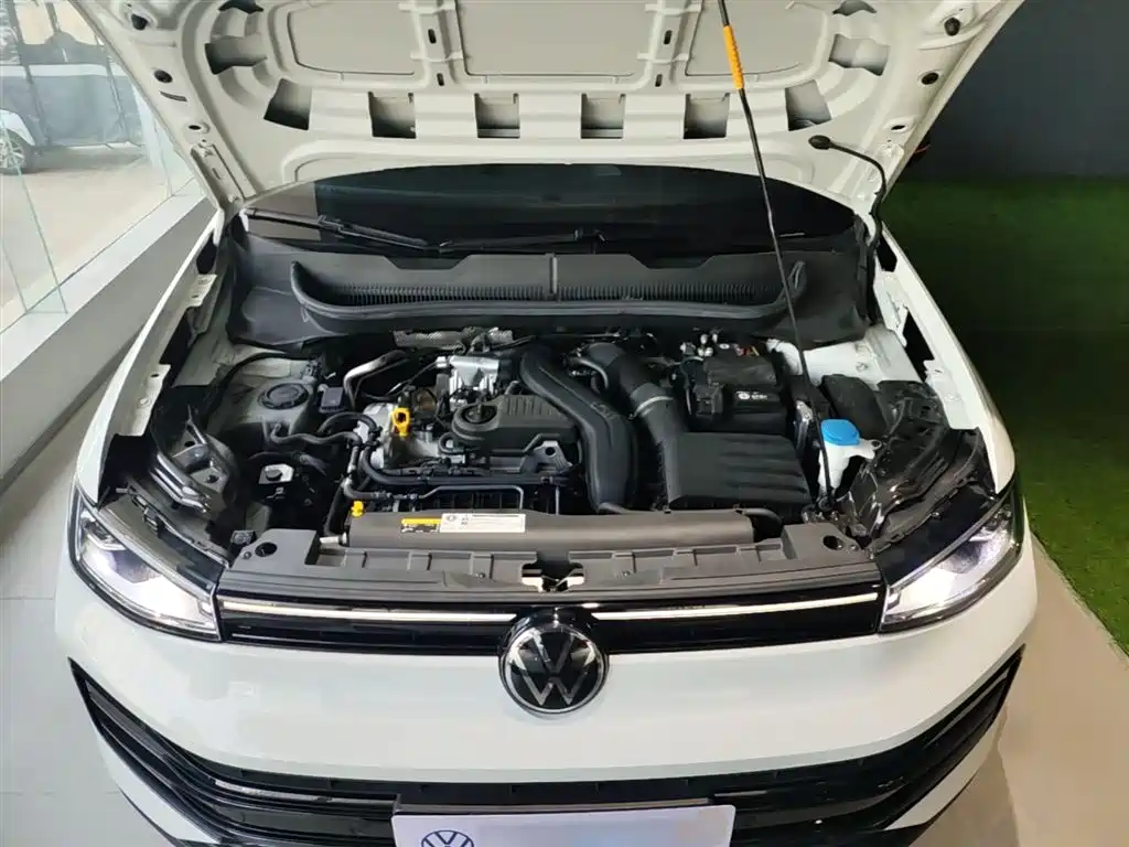 Volkswagen Tharu 2025 New Edge 300TSI Enjoyment Edition фото 20