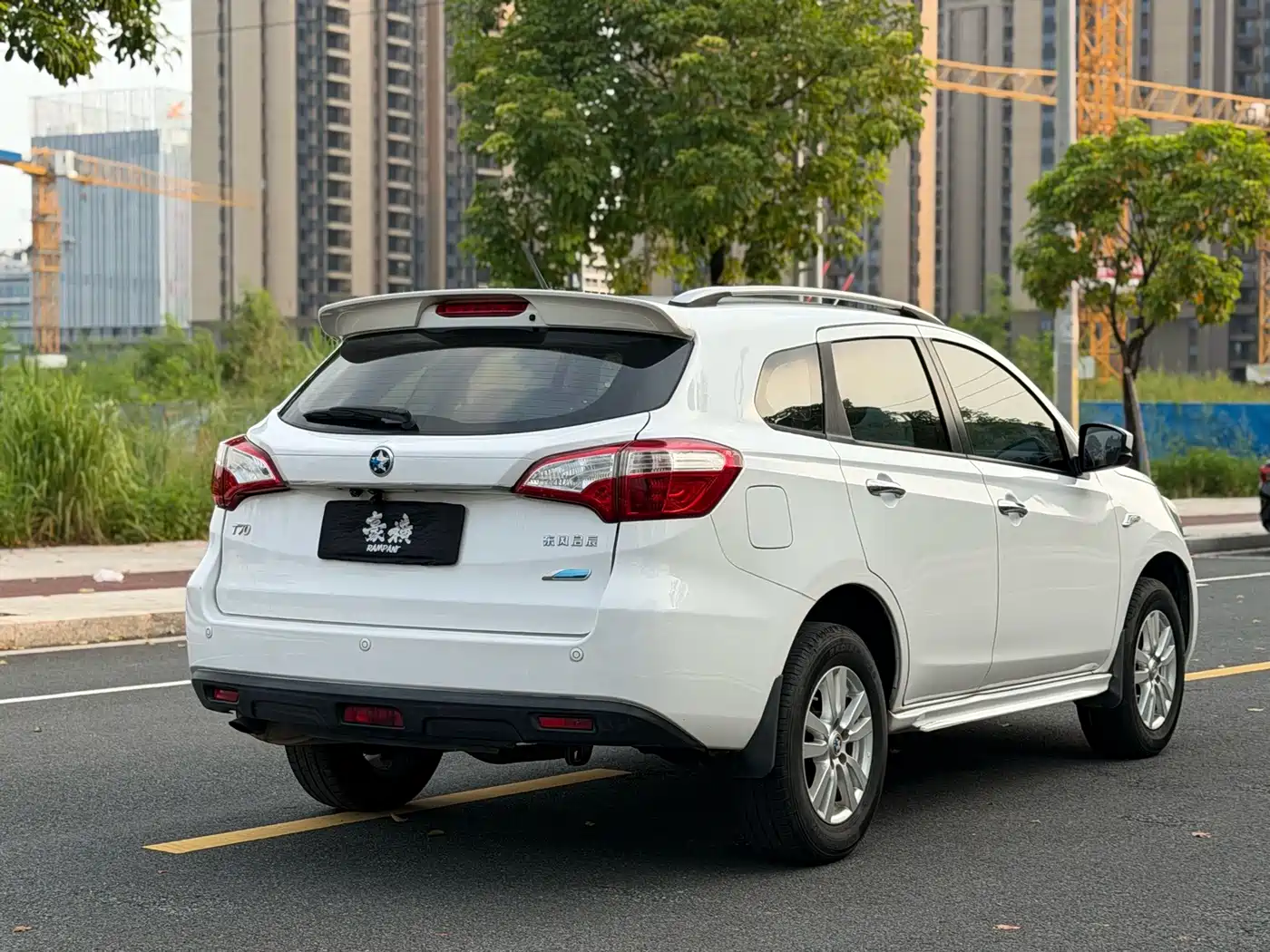 Venucia T70 2017 2016 2.0L CVT Rui Xing Edition