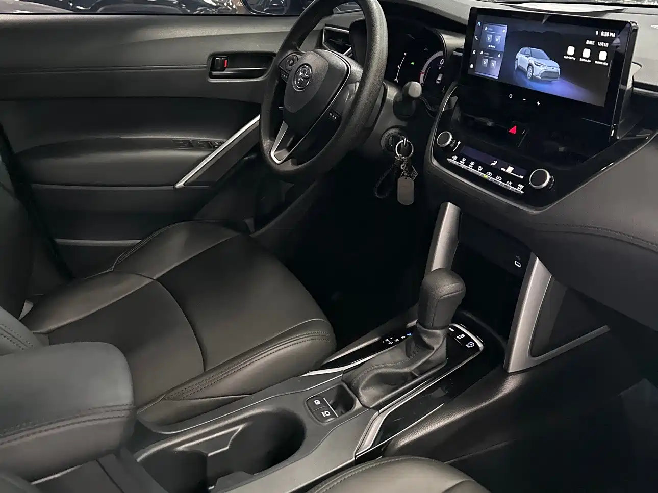 Toyota Frontlander 2023 2.0L CVT Elite Edition фото 10