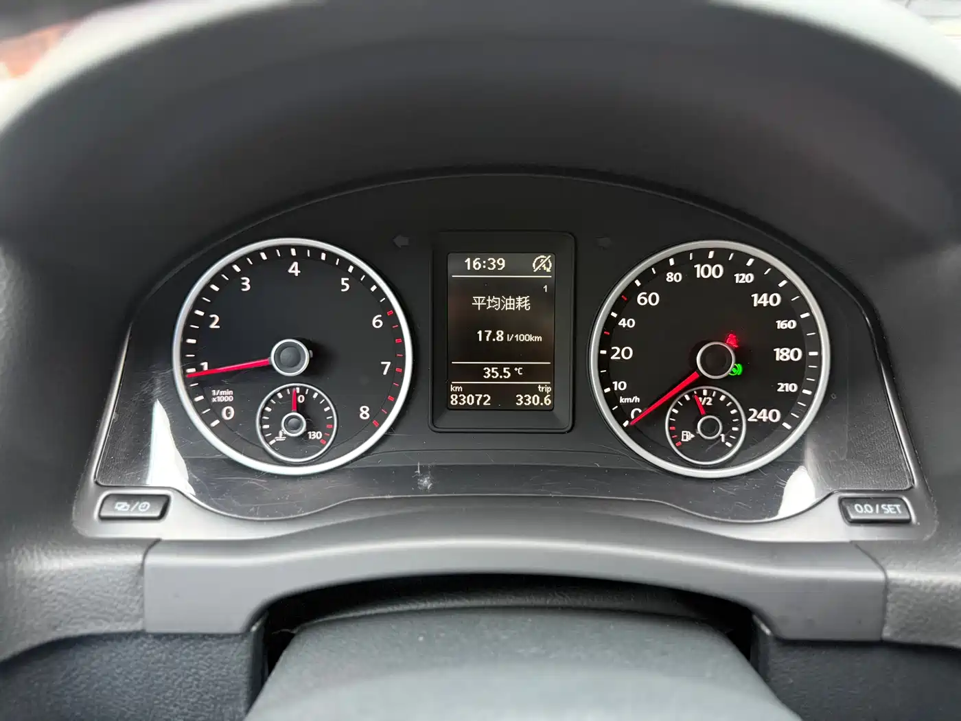 Volkswagen Tiguan 2016 280TSI Automatic 2WD Silk Road Comfort фото 8