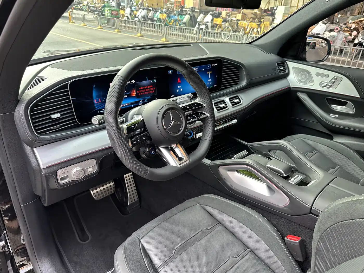 Mercedes-Benz GLE AMG 2024 AMG GLE 53 4MATIC+ фото 4