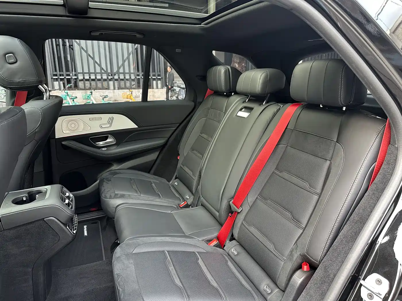 Mercedes-Benz GLE AMG 2024 AMG GLE 53 4MATIC+ фото 12