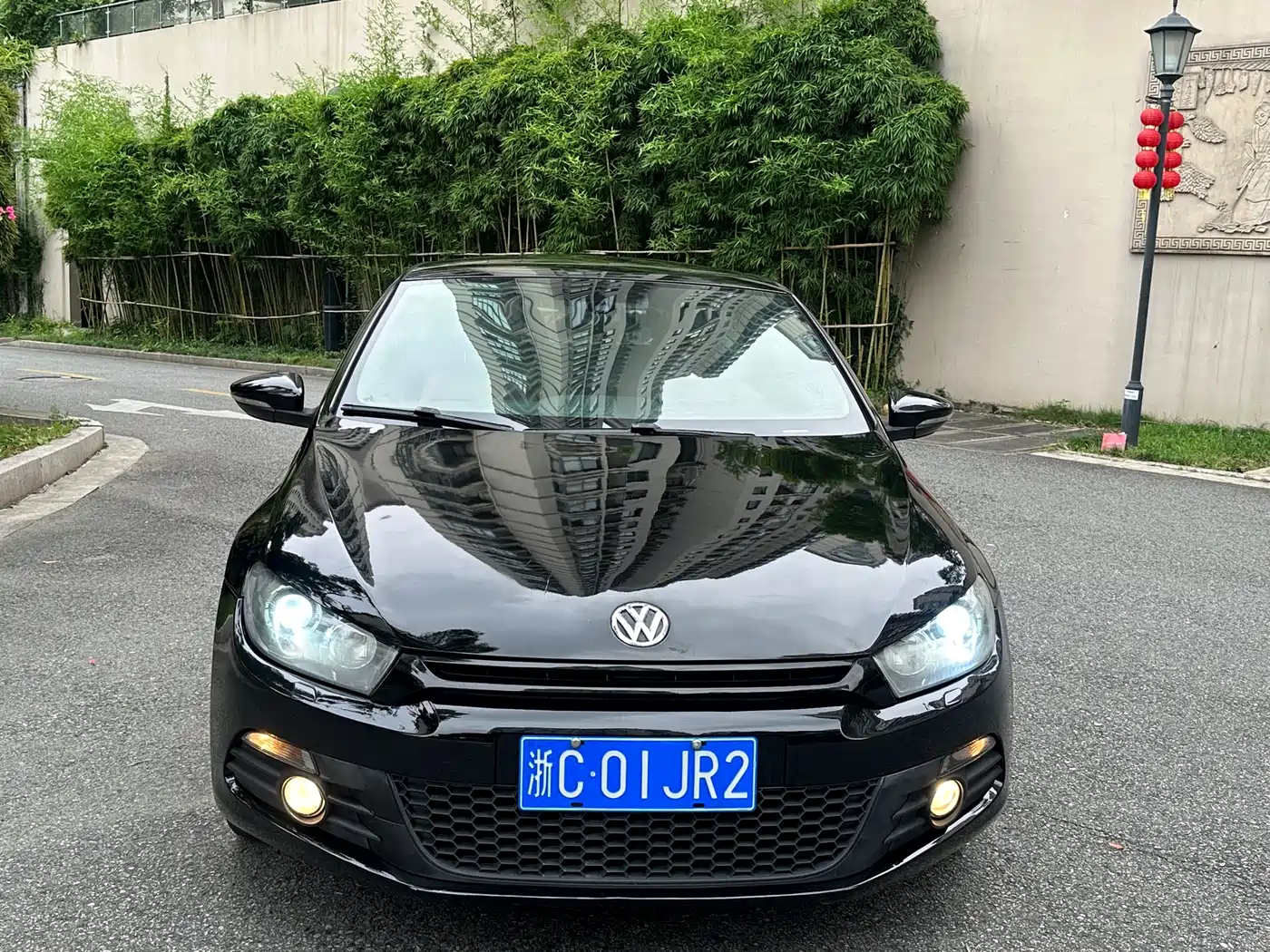 Volkswagen Scirocco 2011 2.0TSI R-Line фото 2
