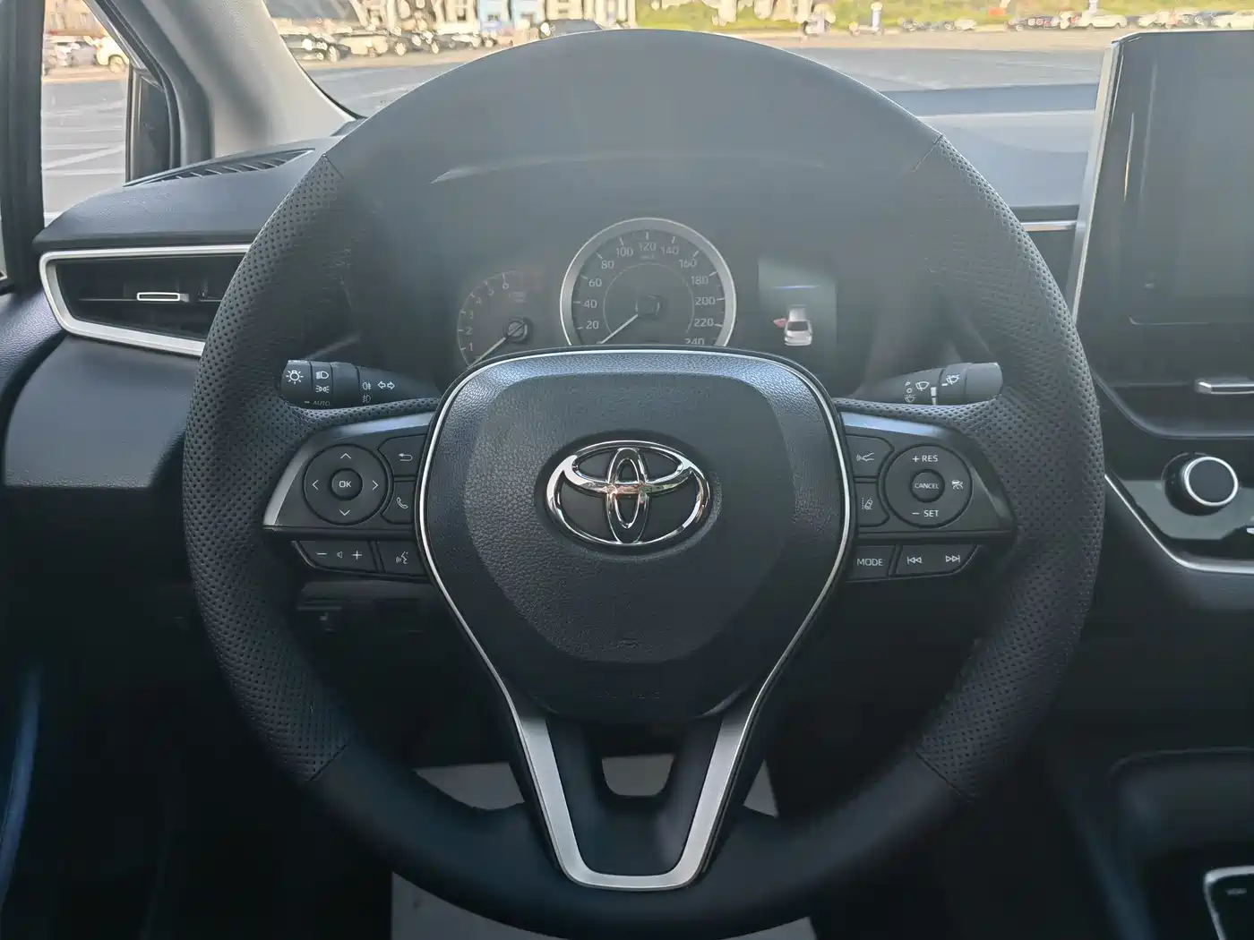 Toyota Corolla 2021 TNGA 1.5L CVT Elite Edition фото 22