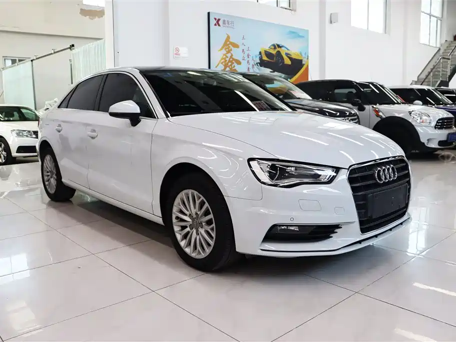 Audi A3 2014 Limousine 35 TFSI Auto Trend фото 3