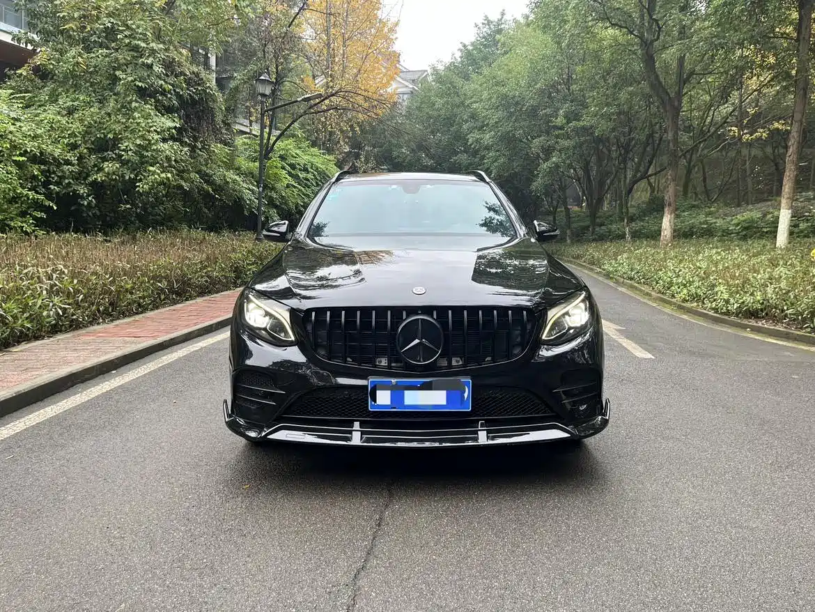 Mercedes-Benz GLC 2017 GLC 260 4MATIC Dynamic фото 3