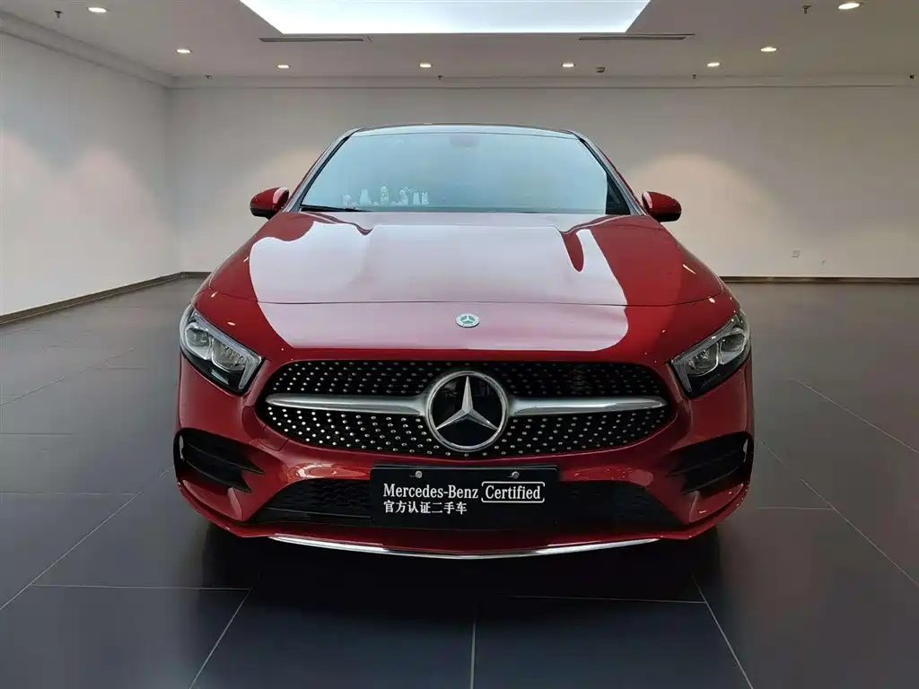 Mercedes-Benz A-Class 2020 Facelift A 200 L Sport Sedan Fashion фото 4