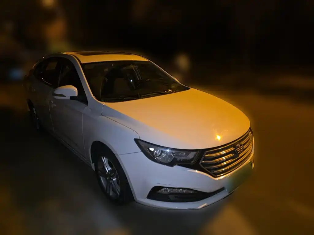 Besturn B30 2015 2016 1.6L Manual Luxury Model