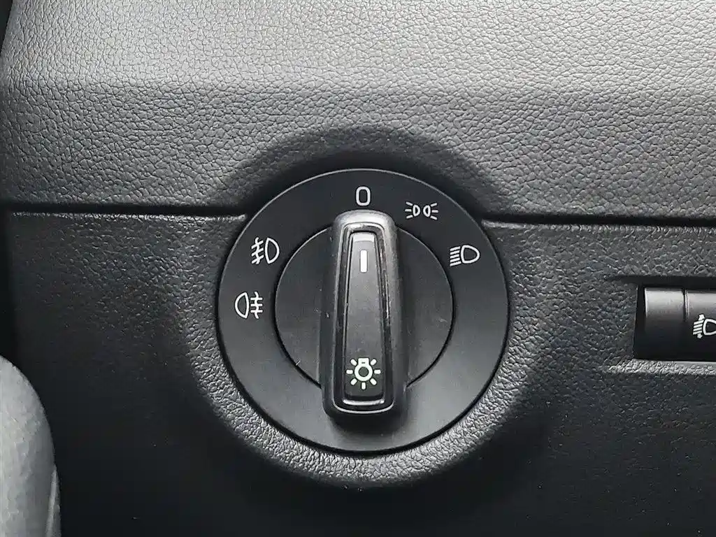 Škoda Octavia 2019 1.5L Automatic Smart Comfort China VI фото 21