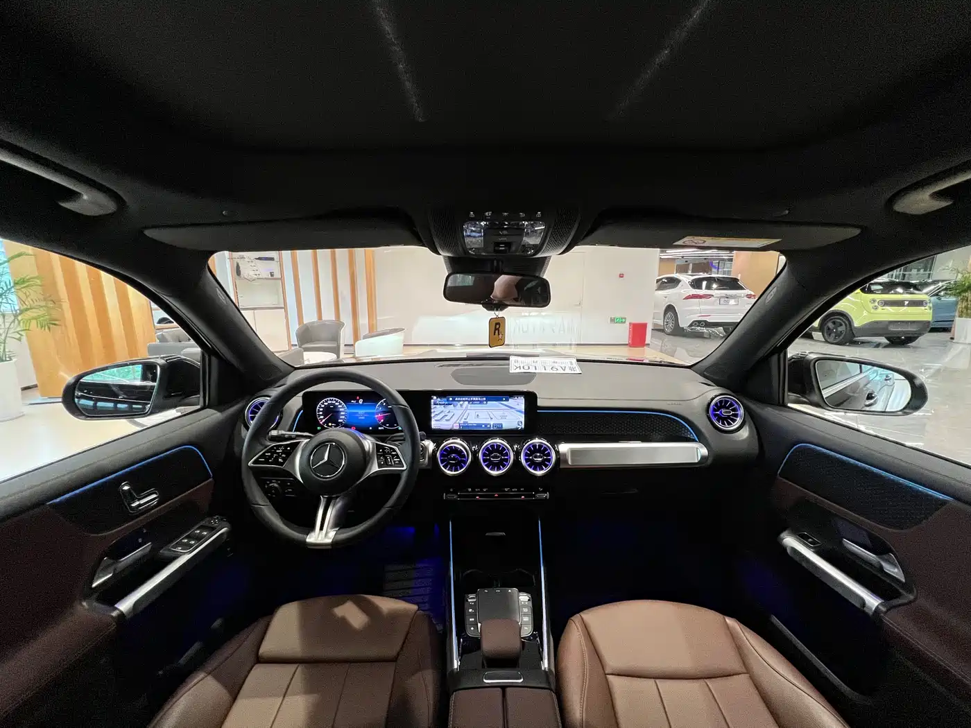 Mercedes-Benz GLB 2024 GLB 220 Dynamic фото 12
