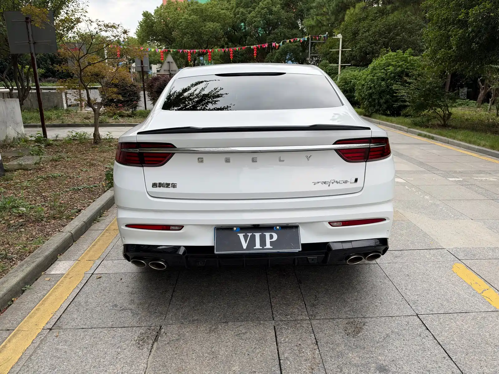 Фото 13 - Geely Preface