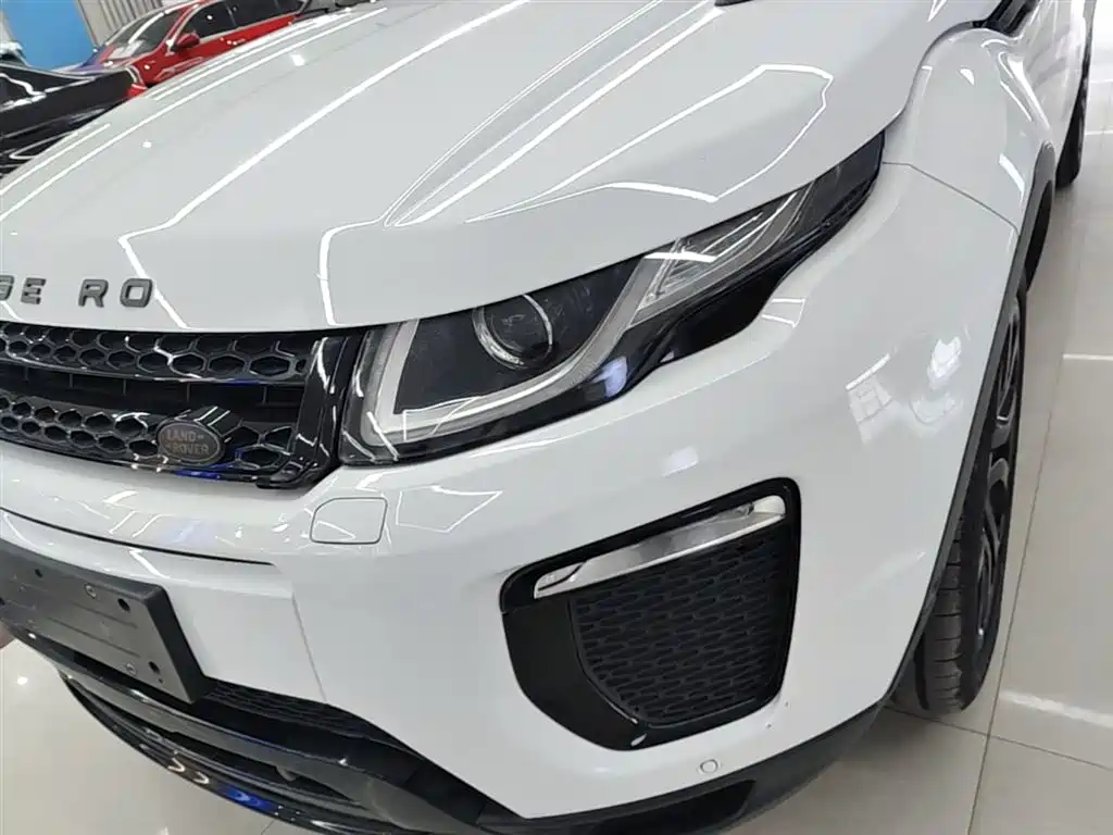 Land Rover Range Rover Evoque 2018 240PS SE DYNAMIC Smart Edition фото 24