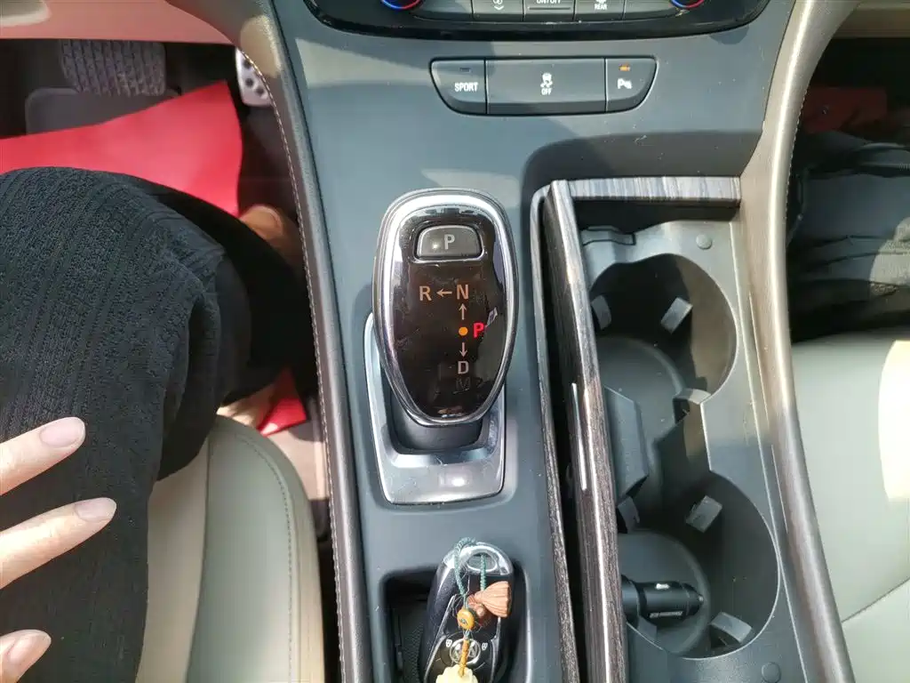 Buick LaCrosse 2016 Facelift 20T Leading фото 10