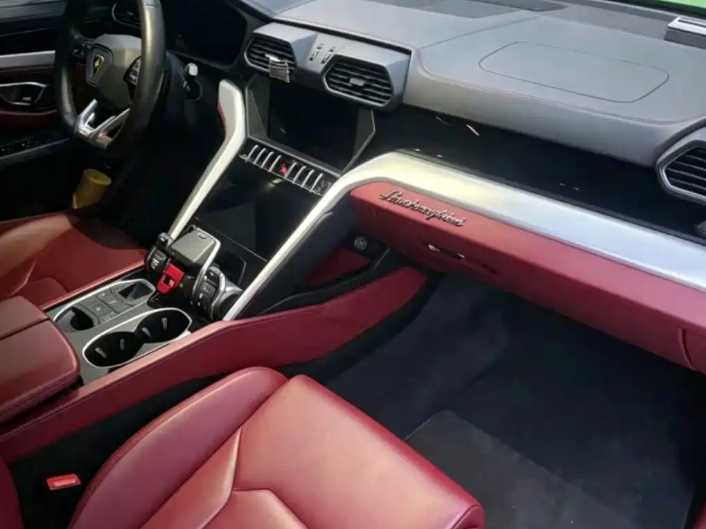 Lamborghini Urus 2019 2018 4.0T V8