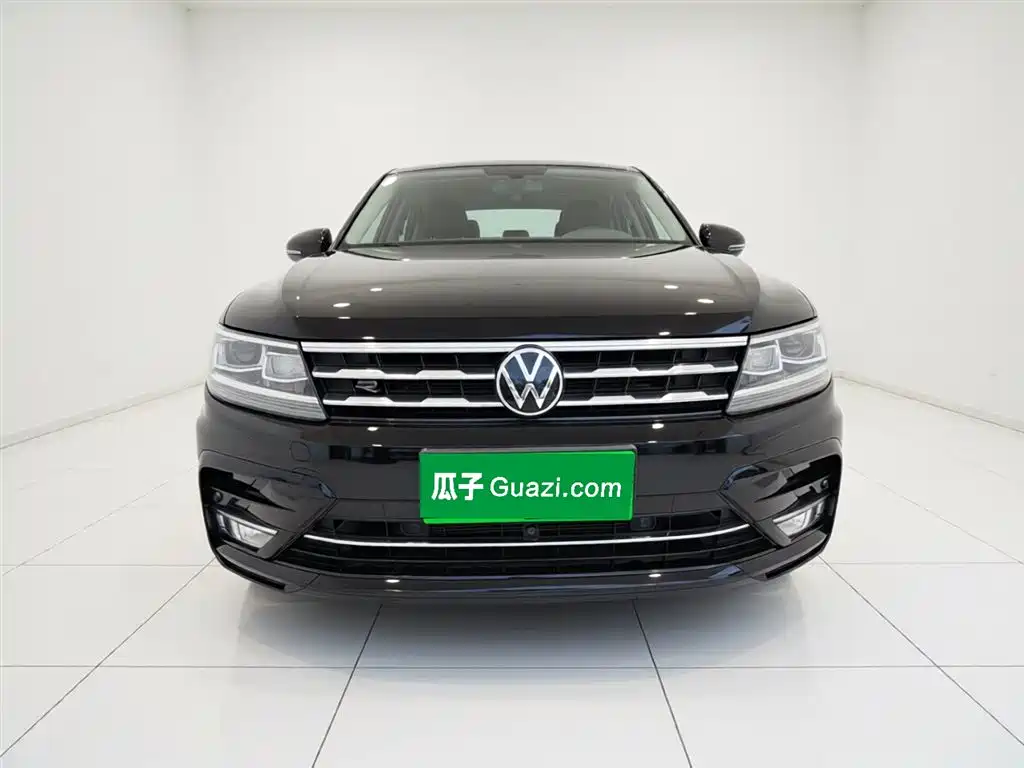 Volkswagen Tiguan L 2021 330TSI Automatic 2WD R-Line Premium фото 2