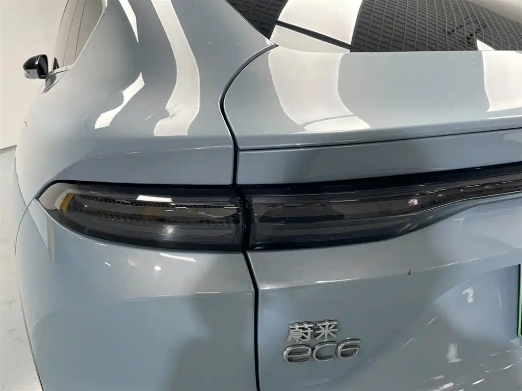 NIO NIO EC6