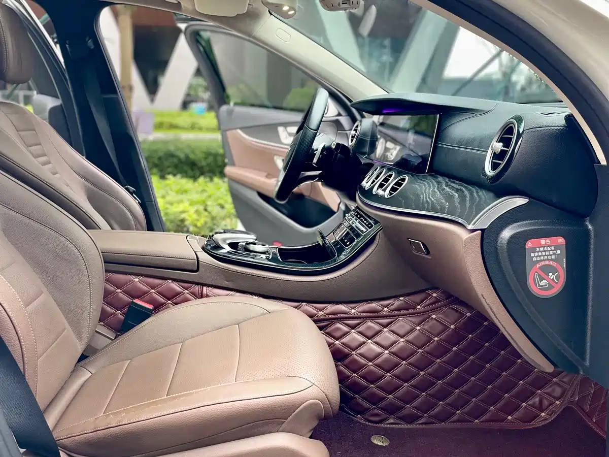 Mercedes-Benz E-Class 2017 E 300 L Sport Luxury фото 13