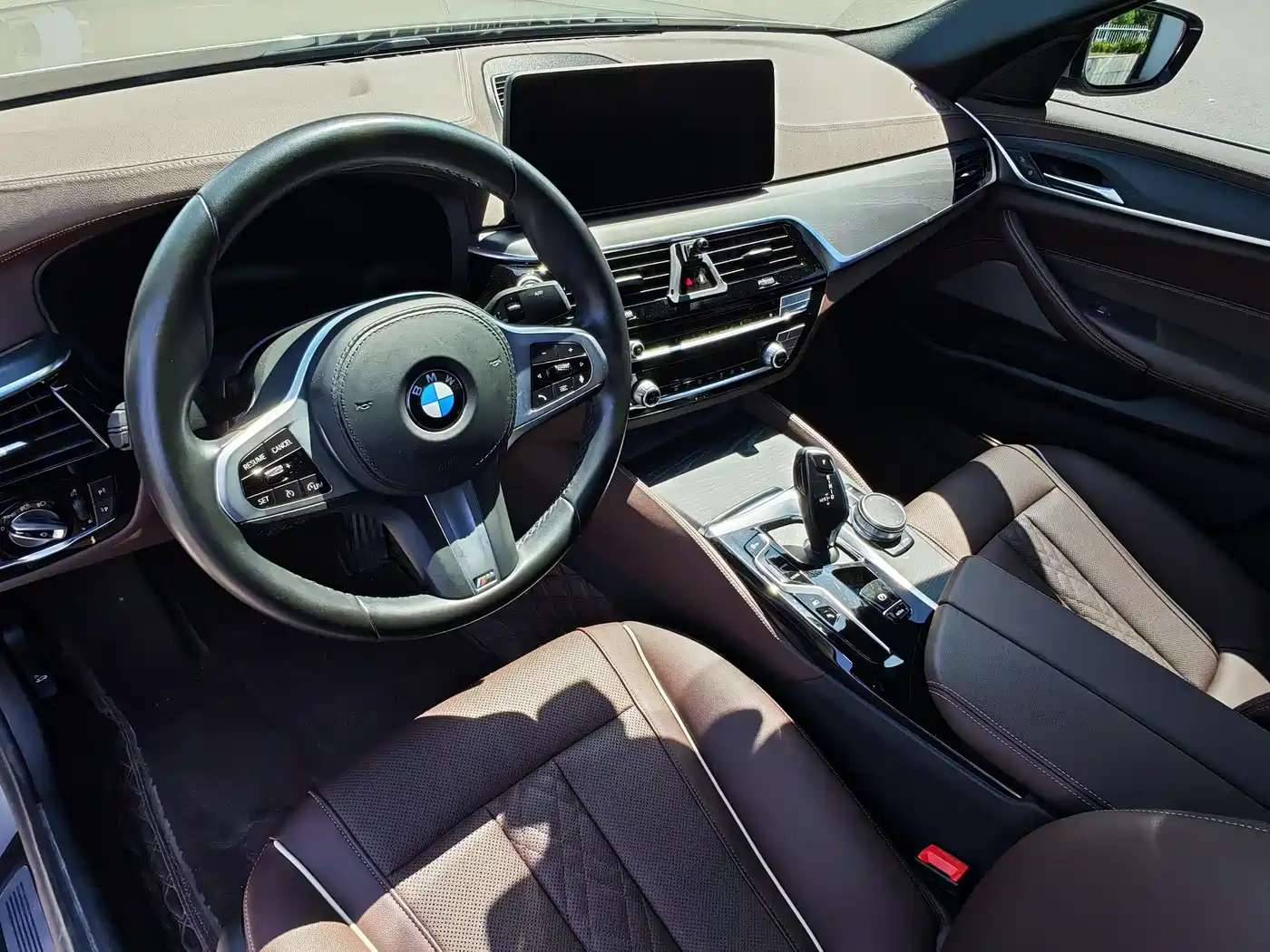 BMW 5 Series New Energy 2021 535Le M Sport Package фото 13