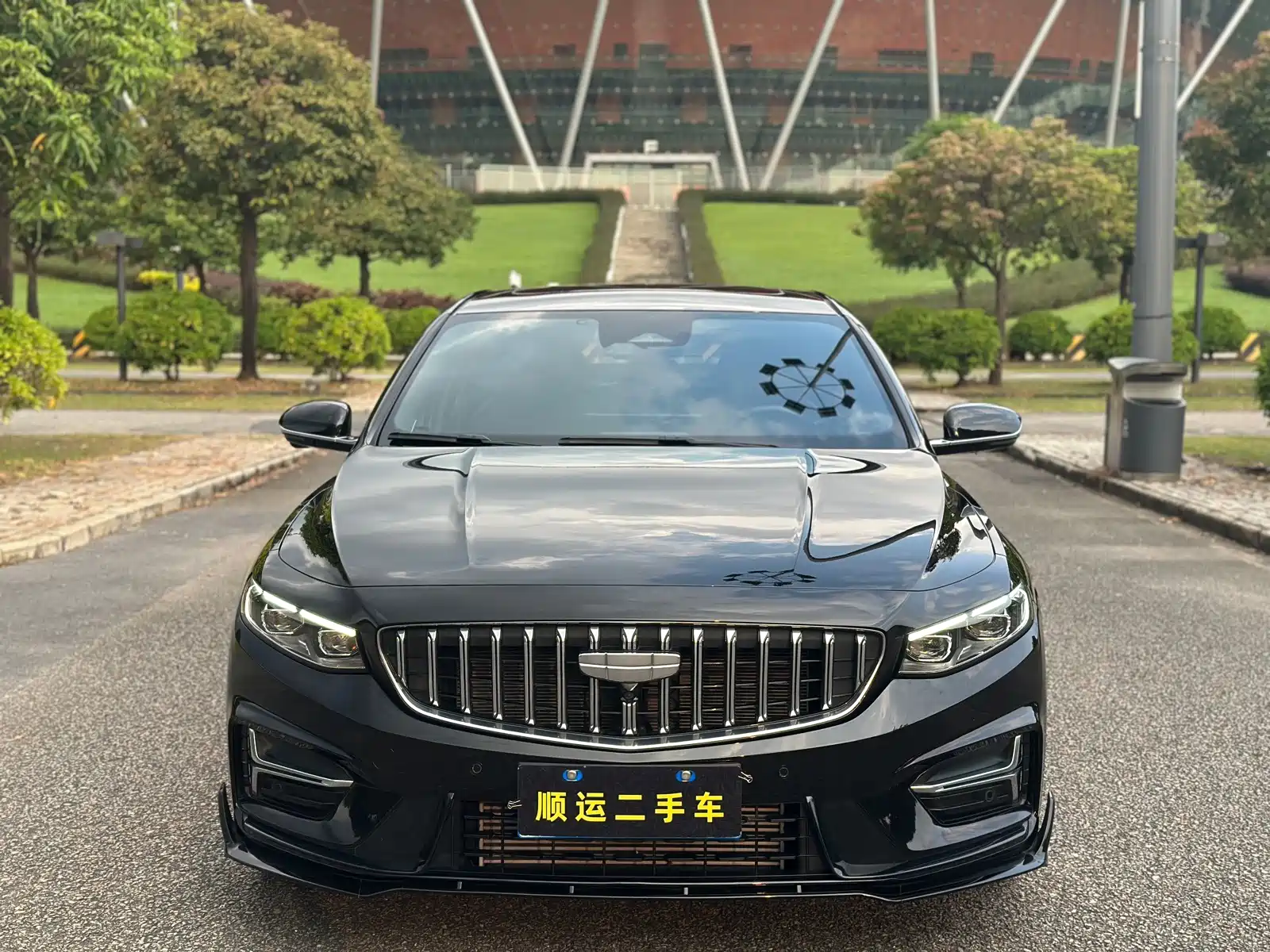 Фото 2 - Geely Preface