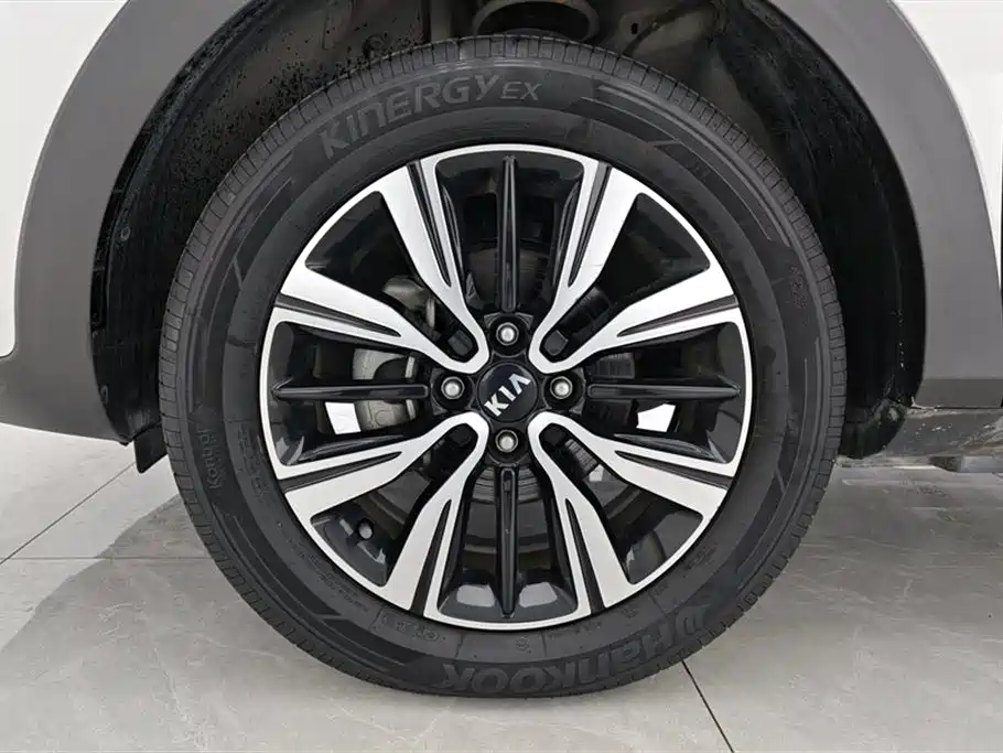 Kia KX1 2021 1.4L Automatic Fun Sport Edition фото 6