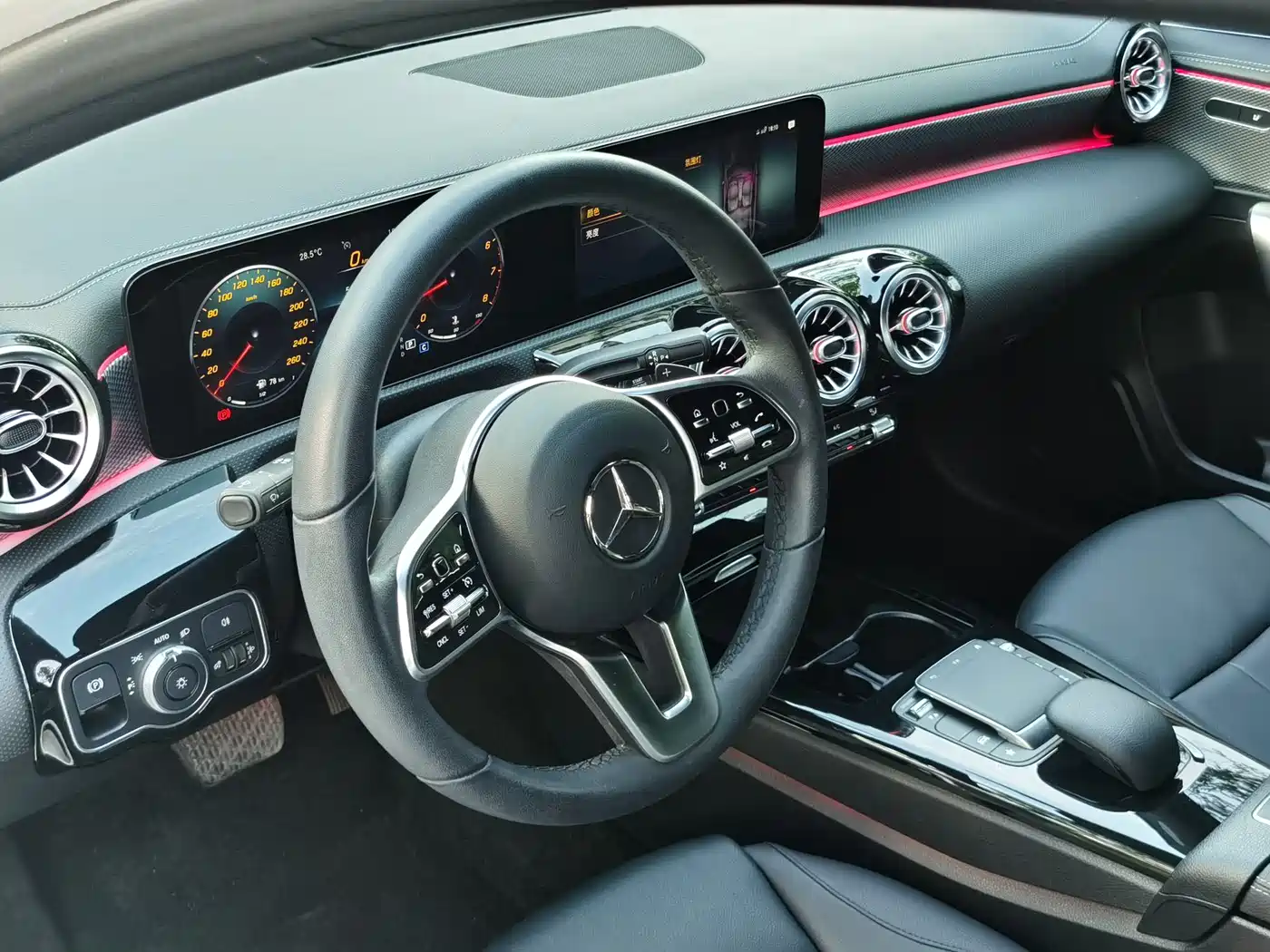 Mercedes-Benz A-Class 2022 Facelift A 180 L Sport Sedan фото 5