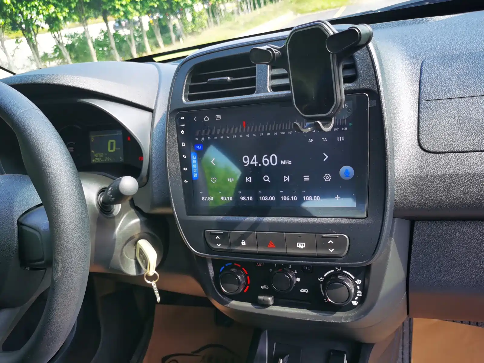 صورة 9 - Dongfeng Yipai Dongfeng Nano EX1