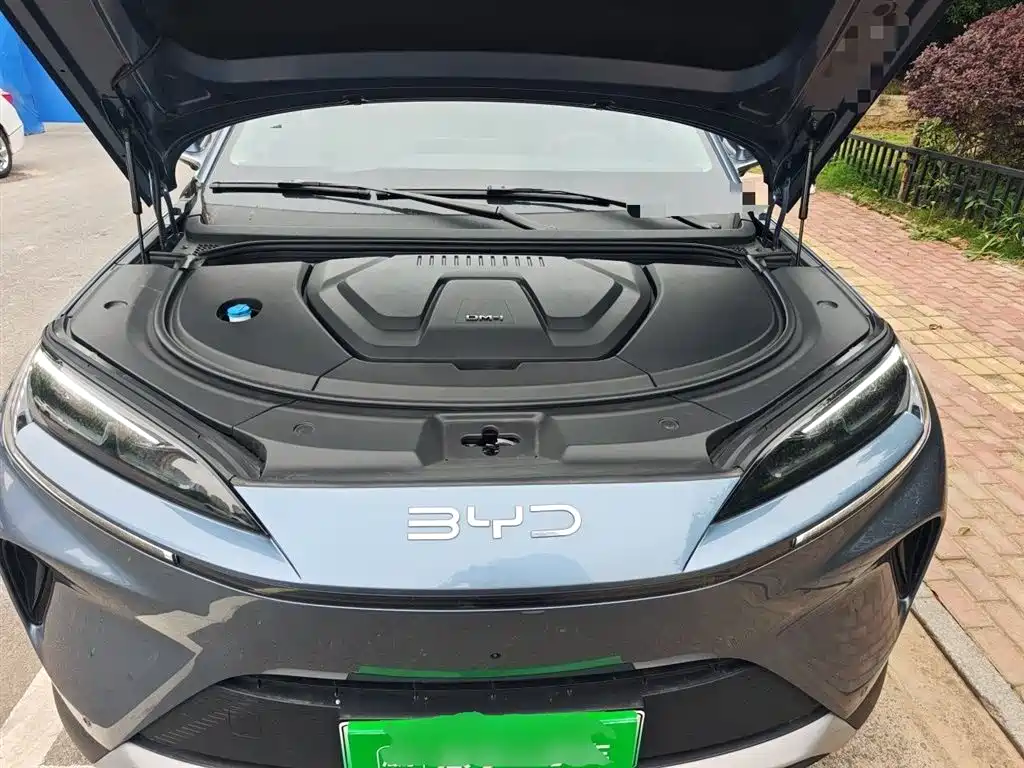 BYD Hai Shi 07 DM-i 2025 150 Pilot+ Edition фото 21