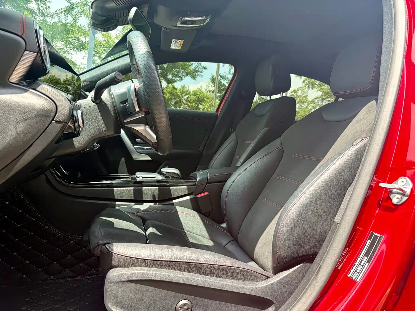 Mercedes-Benz A-Class 2023 A 200 L Fashion фото 12