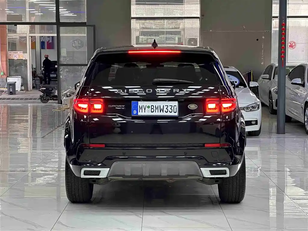 Land Rover Discovery Sport 2020 249PS R-Dynamic Performance фото 5