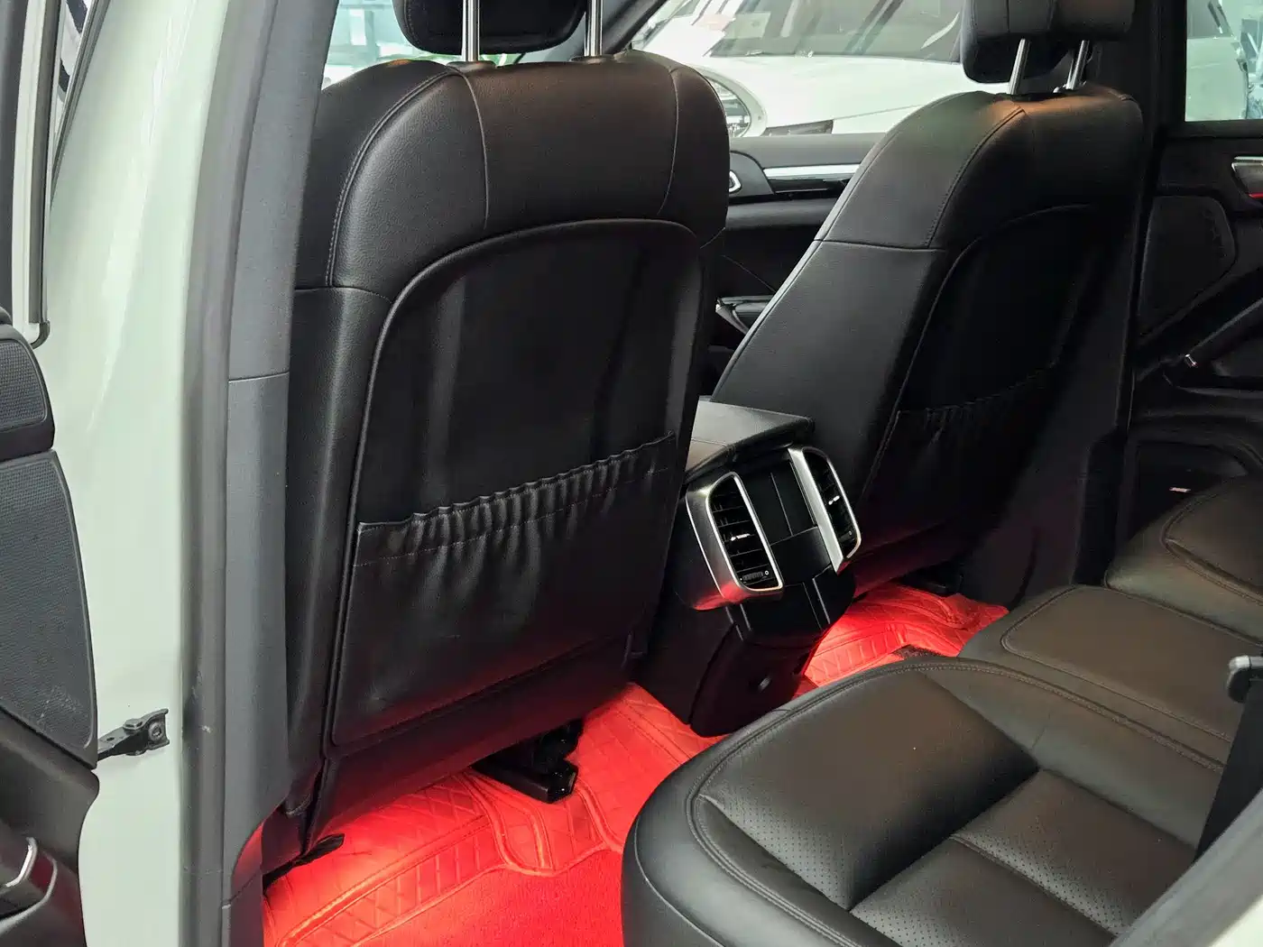 PORSCHE CAYENNE NEW ENERGY