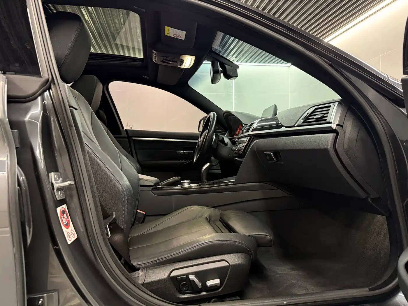 BMW 4 Series 2017 425i Gran Coupe Premium M Sport Package фото 17