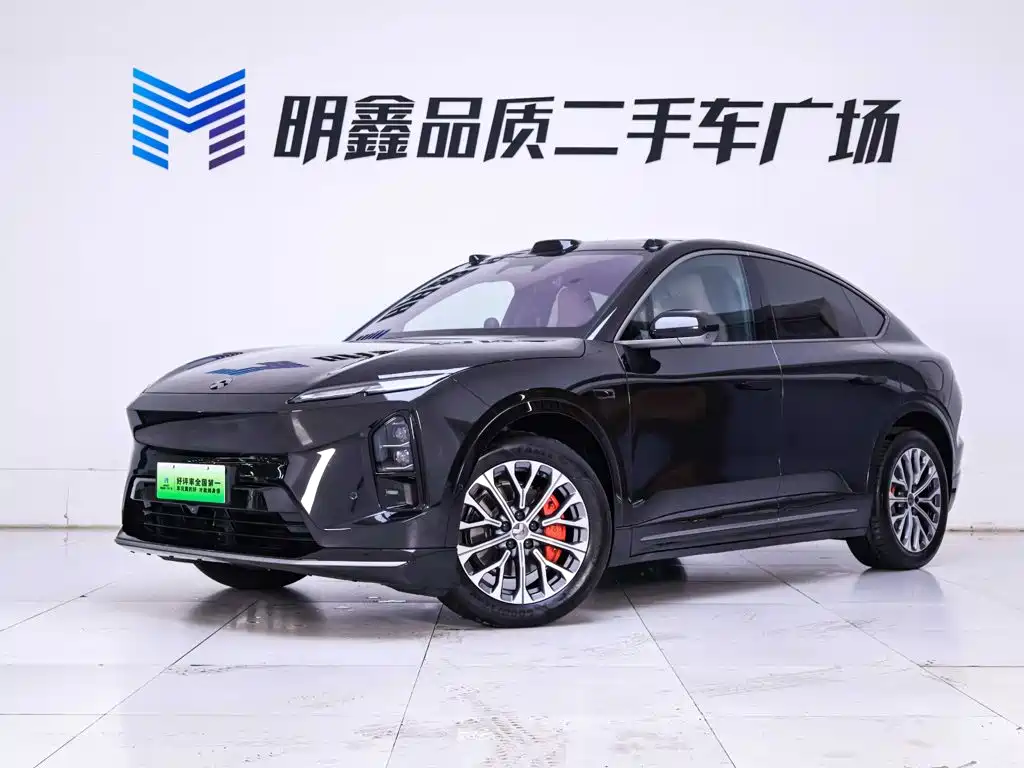 Photo 2 - NIO EC6