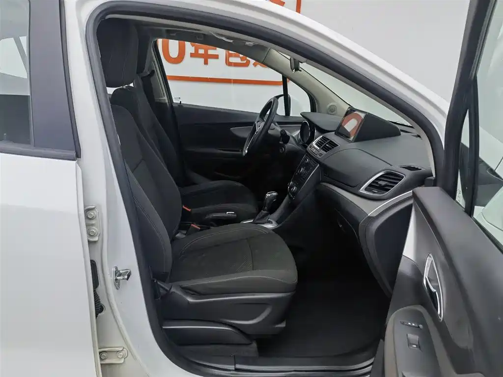 Buick Encore 2014 1.4T Automatic 2WD Urban Elite фото 23