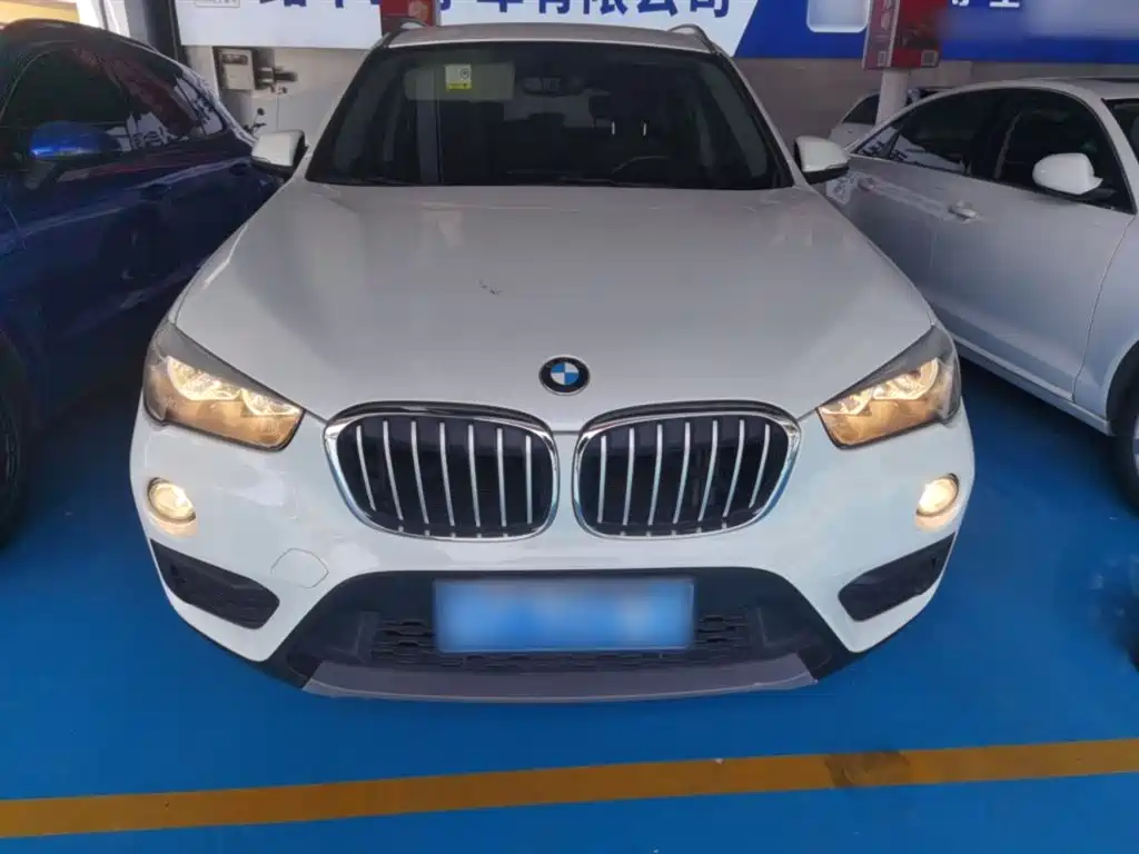 BMW X1 2016 sDrive18Li Fashion Model фото 3