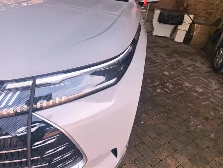 BYD Frigate 07 2024 Glory Edition DM-i 205KM Flagship фото 5