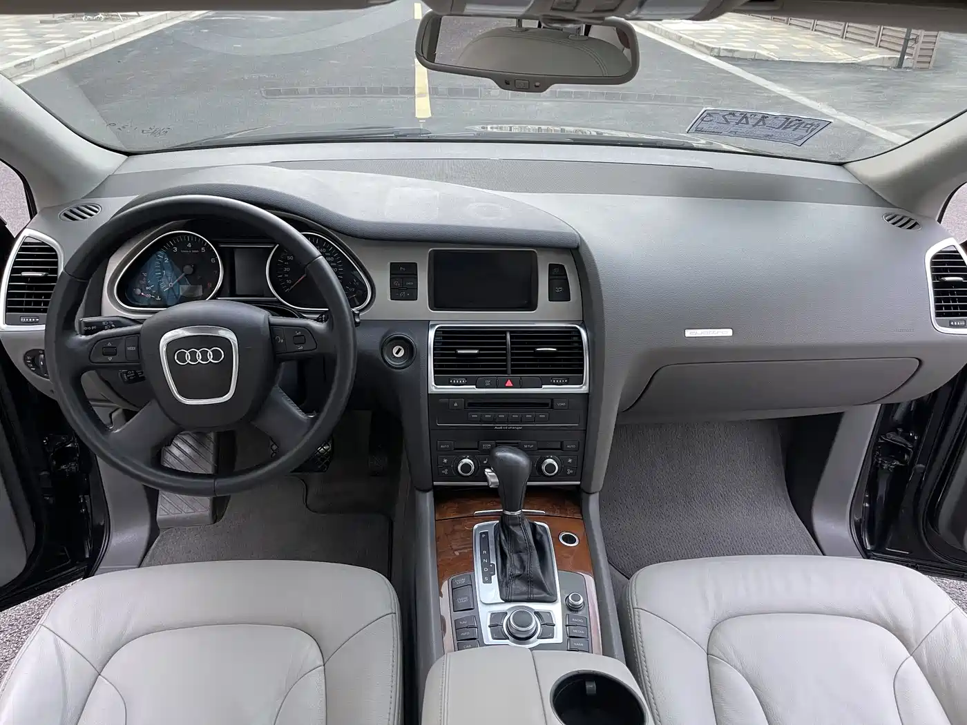 Photo 8 - Audi Q7