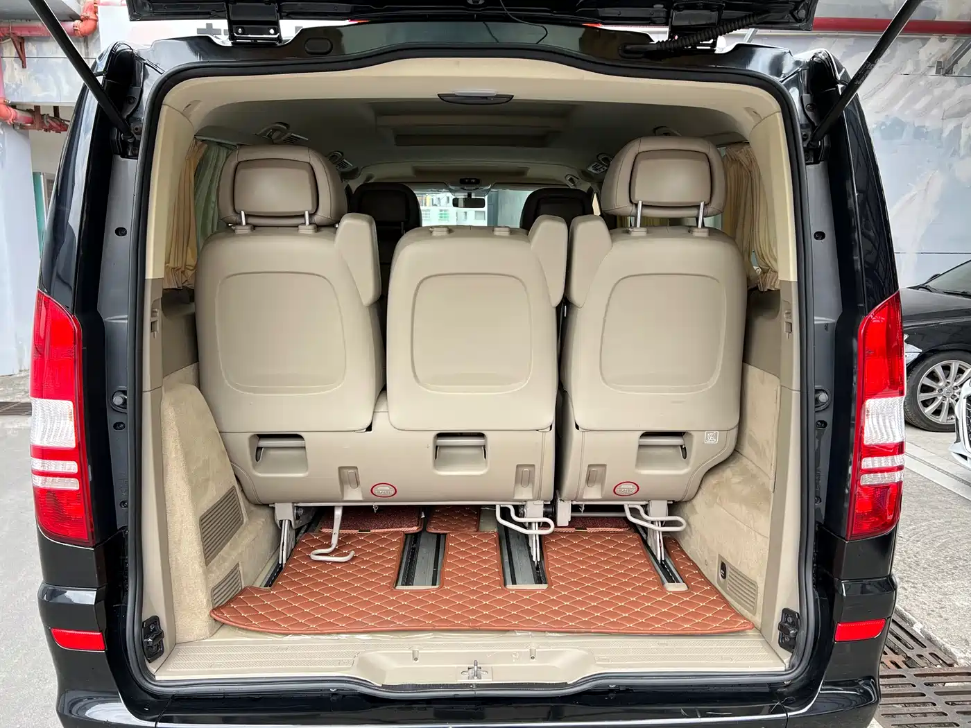 Mercedes-Benz Viano 2015 3.0L Partner Edition фото 22