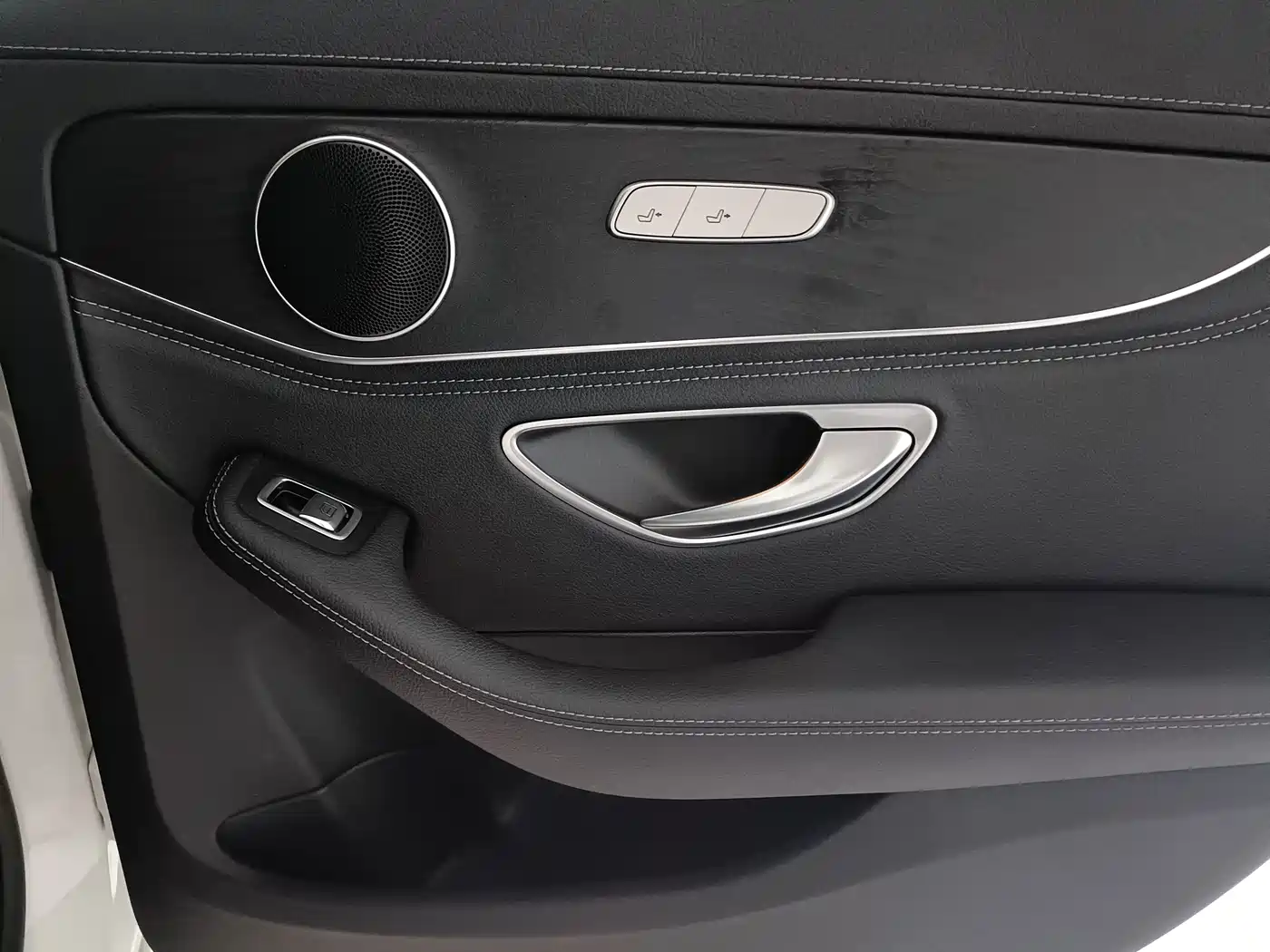 Mercedes-Benz C-Class 2020 C 260 L Sport фото 26