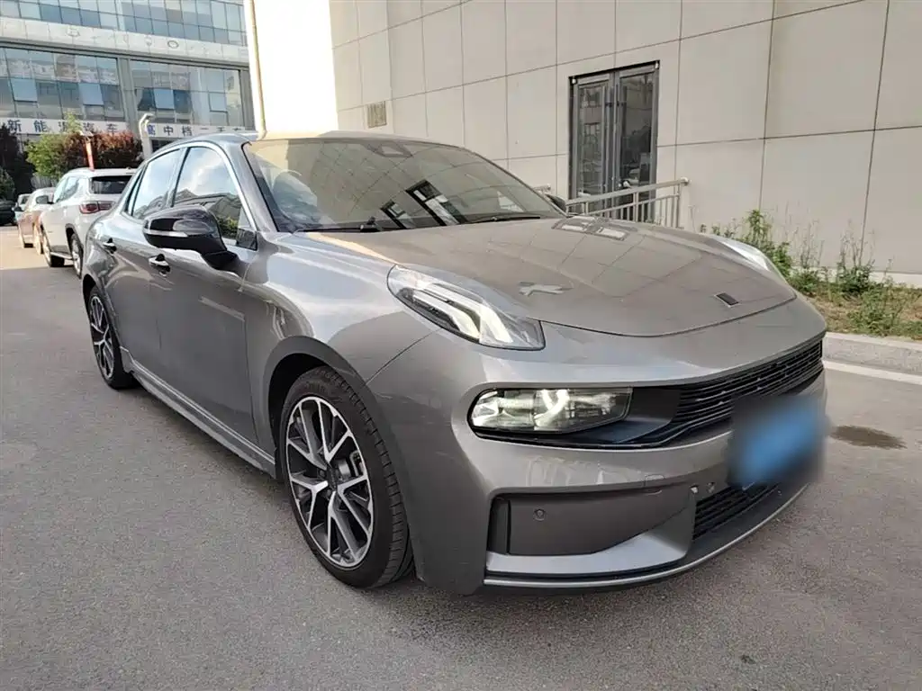 Lynk & Co 03 2021 1.5TD DCT Jin Champion Edition фото 4